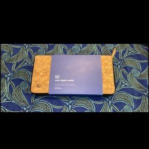 NWT tentree 10tree cork wallet
